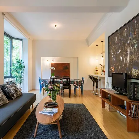 Apartment Suberb