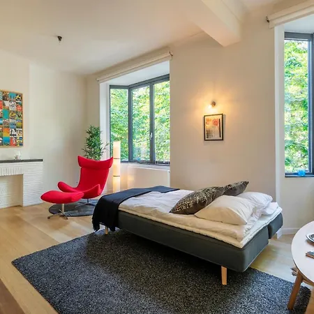 Apartment Suberb